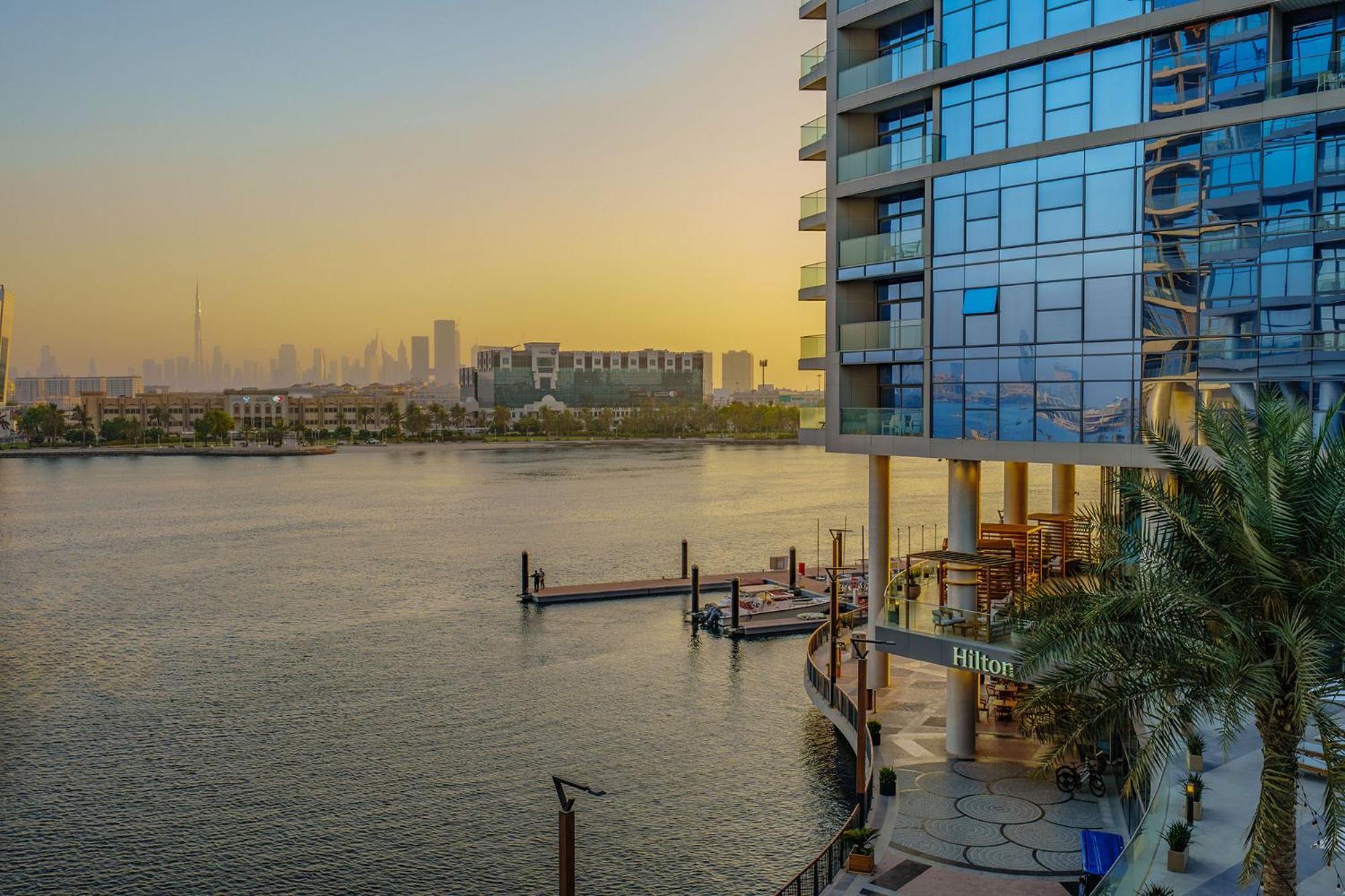 Hilton Dubai Creek Hotel & Residences المظهر الخارجي الصورة